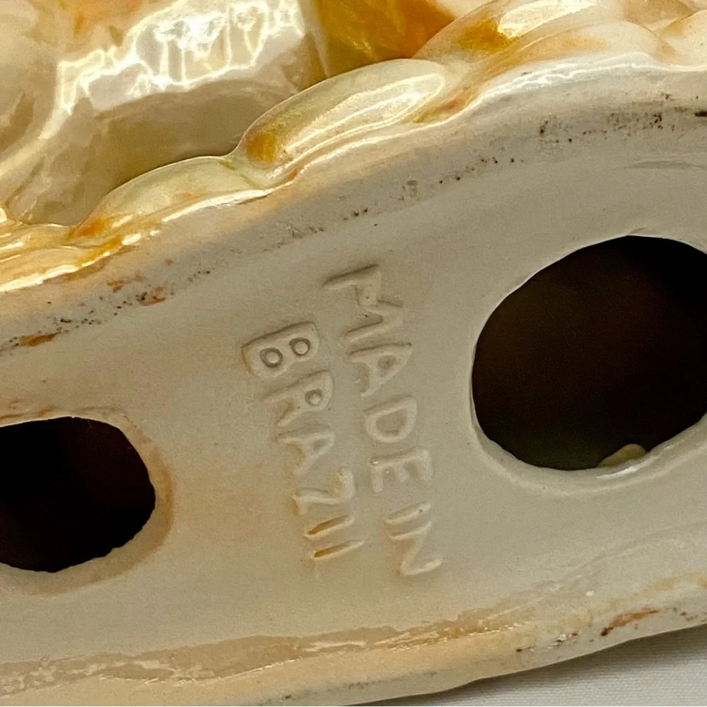 Porcelain Lion, Made In Brazil, Luster Iridescent Figure, 7 inch VTG EUC